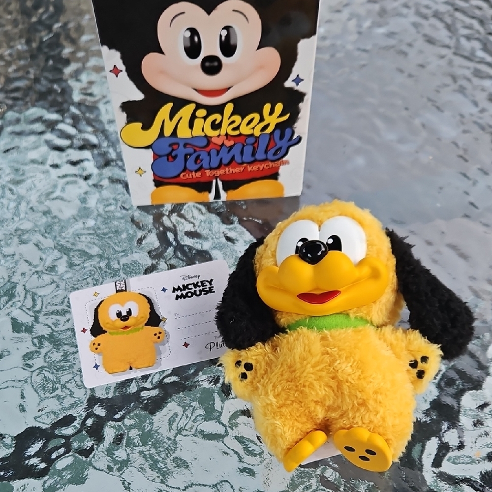 POP MART Disney Mickey Friends 🌟 Confirmed Pluto 🌟